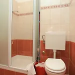 Appartamento With Swimming Pool Mastrinka, Ciovo - 11717 *