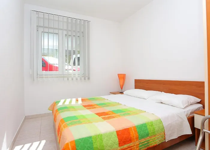 Daire With Swimming Pool Mastrinka, Ciovo - 11717 *